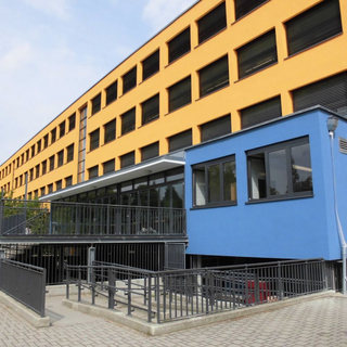 fassadeneu_1 Montessori-Schulzentrum Leipzig - Neuigkeiten Grundschule - Wir können uns wieder sehen lassen