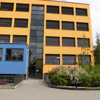 fassadeneu_2 Montessori-Schulzentrum Leipzig - Neuigkeiten Grundschule - Wir können uns wieder sehen lassen