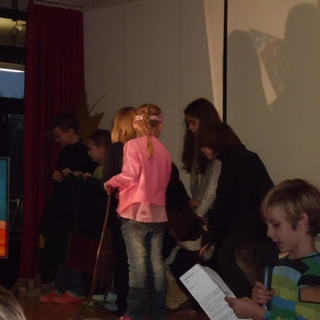dreik-nige4 Montessori-Schulzentrum Leipzig - Neuigkeiten Grundschule 2013 - 20*C+M+B+13