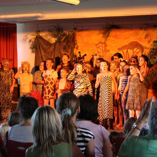africa_musical_01 Montessori-Schulzentrum Leipzig - Neuigkeiten Grundschule - Gebra & Ziraffe