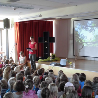 bischofandacht_6 Montessori-Schulzentrum Leipzig - Neuigkeiten Grundschule 2013 - DANKE