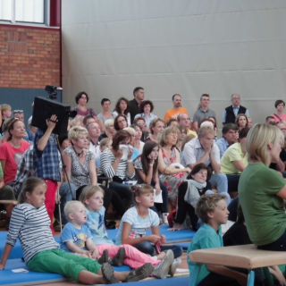 einf-hrung5tis_3 Montessori-Schulzentrum Leipzig - Neuigkeiten Grundschule 2013 - Staffelstab-Übergabe