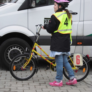fahrrad2014_3 Montessori-Schulzentrum Leipzig - Neuigkeiten Grundschule 2014 - F wie Frühling und Fahrrad