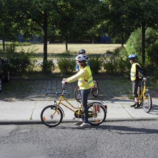 fahrrad2015_15 Montessori-Schulzentrum Leipzig - Neuigkeiten Grundschule - Wer sein Fahrrad liebt, der...