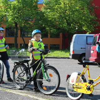 fahrrad2017_01 Montessori-Schulzentrum Leipzig - Neuigkeiten Grundschule - Unterricht in der realen Welt