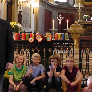 friedensgebet_08 Montessori-Schulzentrum Leipzig - Neuigkeiten Grundschule 2014 - Der Regenbogen ist das Zeichen des Friedens-