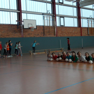 handballmitprofis_02 Montessori-Schulzentrum Leipzig - Neuigkeiten Grundschule - Hand-Ballern wie die Profis