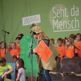katholikentag_14 Montessori-Schulzentrum Leipzig - Neuigkeiten Grundschule - Die kleinen Leute von Leipzig