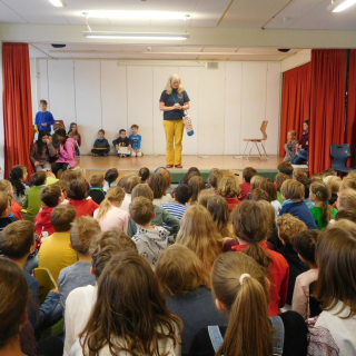 kngaussch_02 Montessori-Schulzentrum Leipzig - Neuigkeiten Grundschule - Qluge-Qinder-Qwürfel