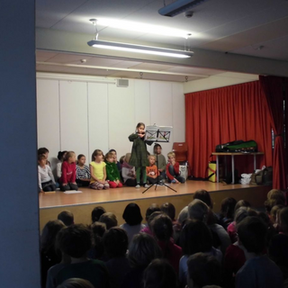 mk_del5 Montessori-Schulzentrum Leipzig - Neuigkeiten Grundschule 2013 - Der Morgen kreis(t)