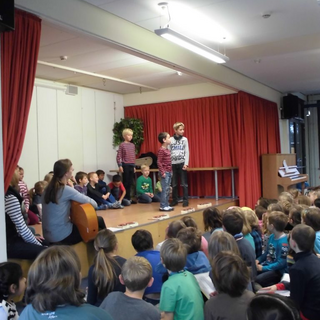 morgenkreis2014_2t Montessori-Schulzentrum Leipzig - Neuigkeiten Grundschule 2014 - Man nehme...