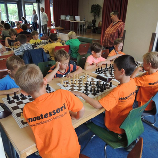 schulschachcup2016_09 Montessori-Schulzentrum Leipzig - Neuigkeiten Grundschule - Wenigstens ein Schach über dem Kopf...