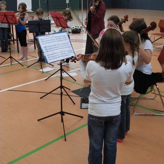 talentefest2013_2 Montessori-Schulzentrum Leipzig - Neuigkeiten Grundschule 2013 - Große Augen beim Talentefest