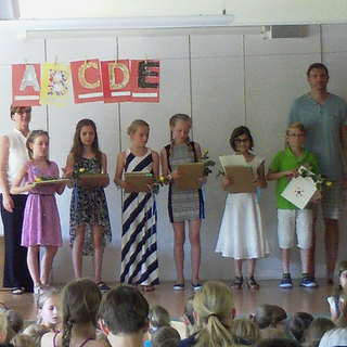 verabschiedung2016_08 Montessori-Schulzentrum Leipzig - Neuigkeiten Grundschule - Au revoir!